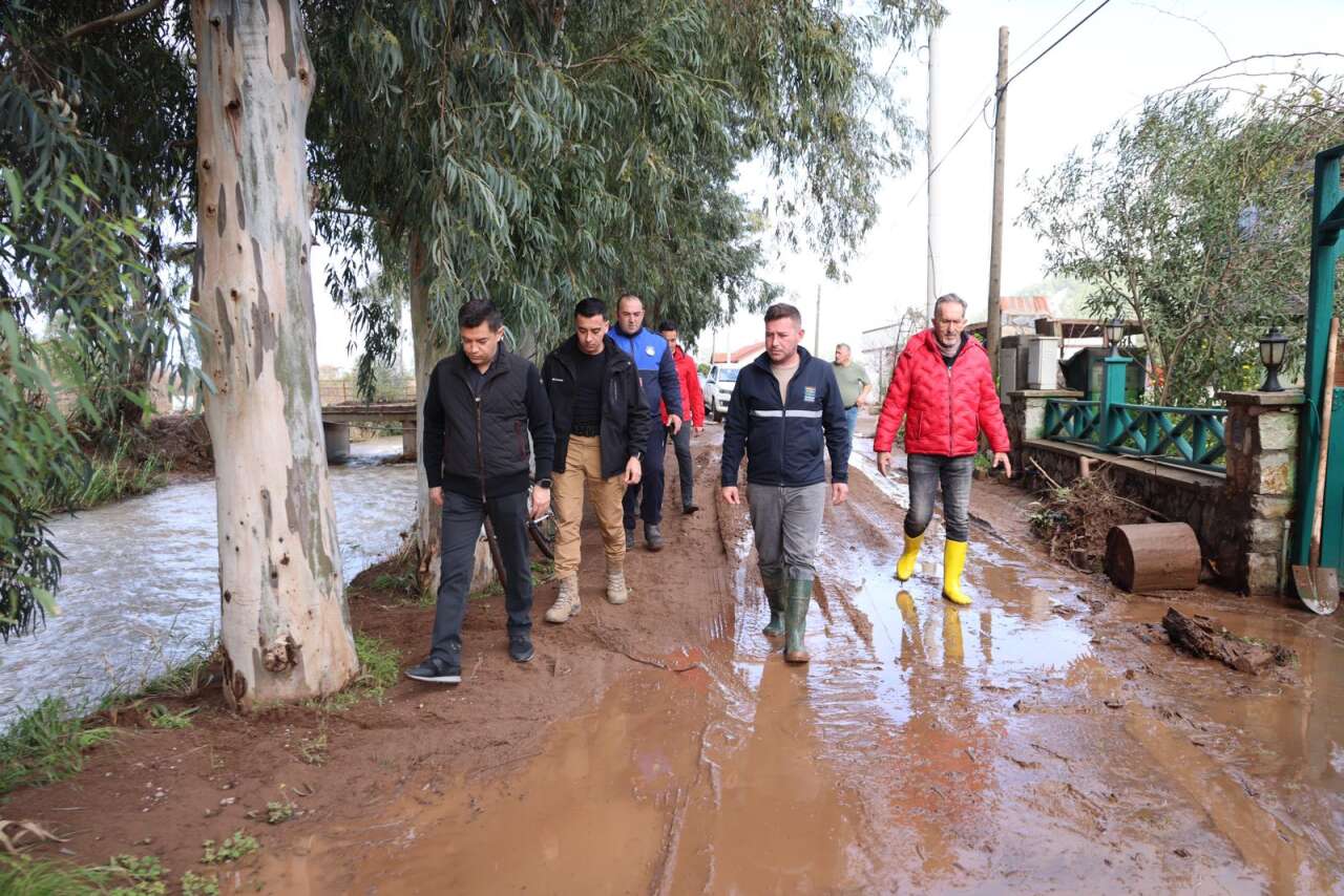 Başkan Ünlü Selden Etkilenen Mahallelerde İncelemelerde Bulundu 2